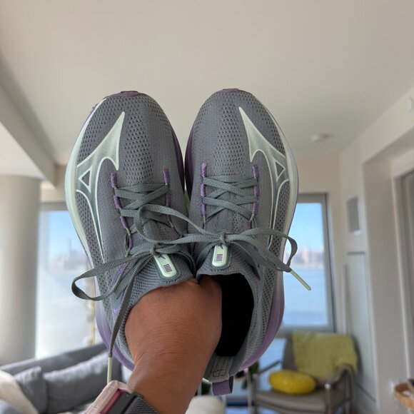 Mizuno Neo Vista - Women's Size 7 - purple, grey - Picture 2 of 6